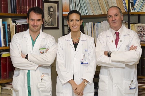 El Hospital Gregorio Marañón desarrolla un nuevo método de liberación de antibióticos en el cemento óseo