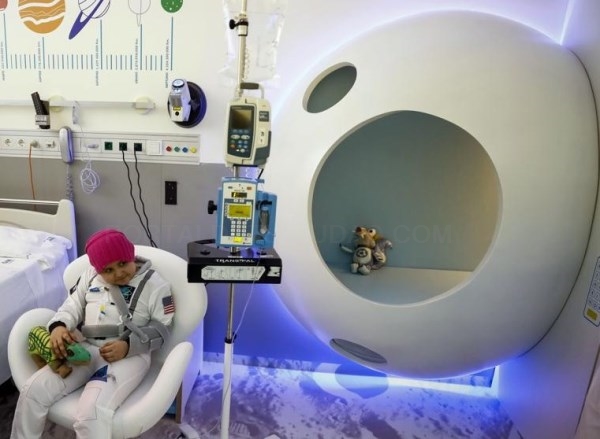 Inaugurada la nueva “Estación Lunar”  Unidad de Hospitalización de Oncología Pediátrica del Gregorio Marañón