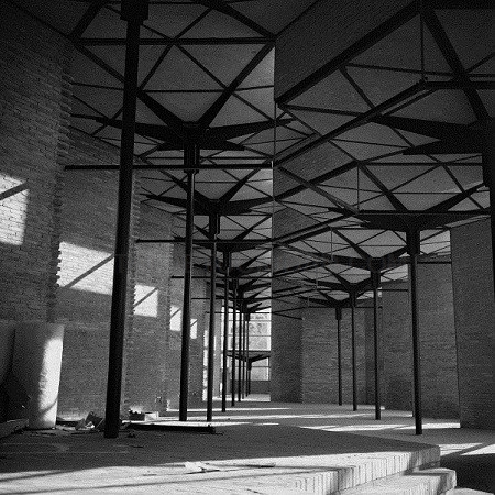 "Ciudad decisiva" una exposición que realiza una reflexión sobre la desprotección de la arquitectura en Madrid