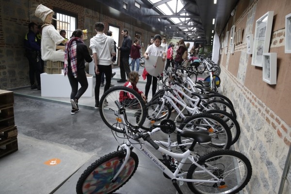 Más bicis para una movilidad sostenible en los colegios