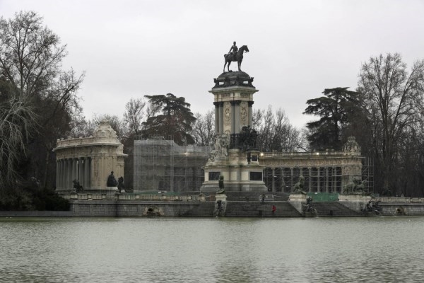 Nuevo mirador en la torre que sirve de pedestal a la estatua ecuestre de Alfonso XII en Retiro