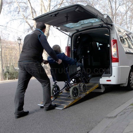 Abierta la II convocatoria que regula el régimen de los Taxis adaptados