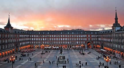 El Teatro de la Zarzuela sale a la calle por su IV Centenario