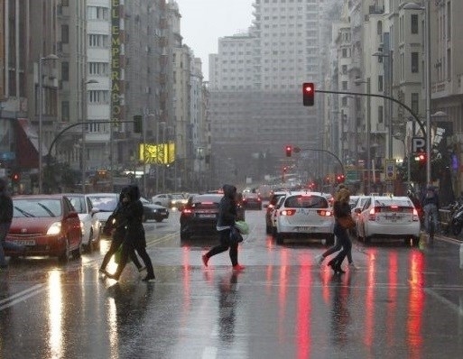 El Ayuntamiento refuerza sus medidas de gestión del tráfico por la lluvia