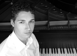 Concierto del pianista malagueño, Juan Manuel Rodríguez Ecija.