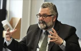 Conferencia: "La Oscuridad del Lenguaje Jurídico"