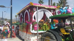 La carroza “La amistad” gana el primer premio del concurso de la romería del sur