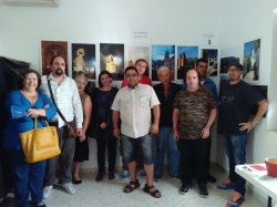 Exposición de trabajos realizados por los usuarios del centro FAISEM de Órgiva para celebrar el Día de la Salud Mental