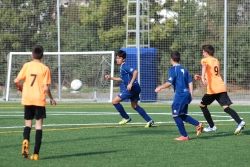 El Puerto de Motril Club de Fútbol se impone al Dúrcal en la Tercera sénior en el exilio de Calahonda