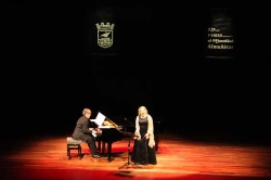 Almuñécar rindió homenaje a la Chansons a través de la Opera