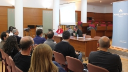 Antonio Escámez informa que el Ayuntamiento prepara una nueva ordenanza para la conservación de edificios