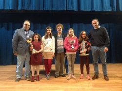 La alumna del CEIP Las Gaviotas Saray Selene Najarro consigue el primer premio del X Concurso de Redacción "Virana 2016"