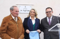 La Herradura dedica un calle al doctor Ángel Galdo Seco en un emotivo y sencillo homenaje