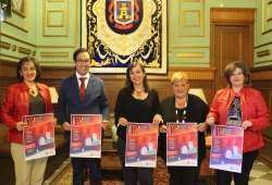 La iniciativa ‘Turiscom Contigo’ fomenta el turismo ligado al comercio e invita a pasar un día en familia