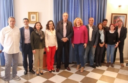 El Ayuntamiento y Cáritas firman un acuerdo para formar a 25 personas en riesgo de exclusión social