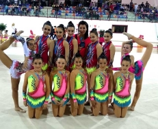 La Escuela de Gimnasia Rítmica de Almuñécar consigue en Vícar bronce con el conjunto promesa infantil.