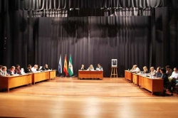 El pleno del Ayuntamiento de Almuñécar conoció el marco presupuestario hasta 2019