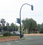 Los semáforos del cruce con La Paloma en la Carretera Nacional 340 vuelven a estar operativos