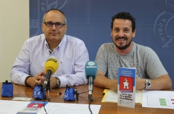 El Ayuntamiento pone en marcha una campaña de concienciación destinada a los dueños de perros