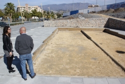 Continúan las obras de mejora del entorno del campo de fútbol ‘Hermanos Callejón’