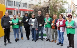 El Ayuntamiento de Motril muestra su apoyo a la AECC dentro de los actos para conmemorar el Día Mundial Contra el Cáncer