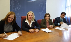 Ayuntamiento, IES La Zafra y la empresa Reciclados y Desguaces Industriales y de Automoción firman un acuerdo para la cesión de vehículos para práctic