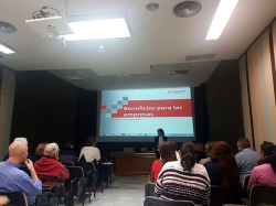 La Cámara de Comercio informa al comercio sexitano sobre los servicios y programas que ofrecen