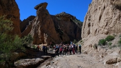 Medio centenar de senderistas sexitanos recorrieron la Alpujarra almeriense de Alboloduy.