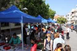 La plaza de San Agustín acoge la II Feria de Emprendimiento de los colegios Arco Iris, San Antonio, El Pilar y Luis Pastor