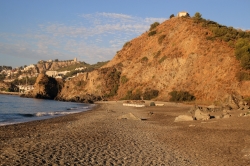 EL PSOE SOLICITA QUE SE ACONDICIONE LA PLAYA DEL MUERTO COMO CUALQUIER OTRA PLAYA.