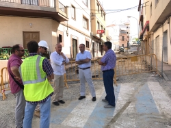 El Presidente de la Mancomunidad visita las obras en los barrios sexitanos de San Sebastián y La Paloma.