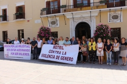 Motril condena el asesinato de una mujer, a manos de su pareja, en la localidad granadina de Las Gabias