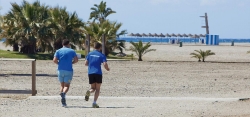 La renuncia de la empresa adjudicataria retrasa unos días el servicio de socorrismo y vigilancia en las playas motrileñas