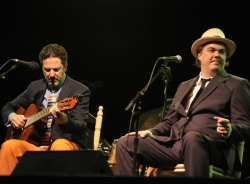 La elegancia templada de John Pizarelli inauguró Jazz en la Costa de Almuñécar