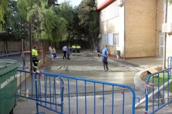 El Ayuntamiento mejora la accesibilidad del patio trasero del Colegio de Educación Infantil y Primaria Reina Fabiola
