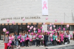 SALOBREÑA SE VISTE DE ROSA CONTRA EL CÁNCER DE MAMA