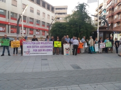 Concentración de repulsa dia 25 de octubre