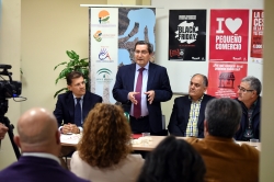 Diputación destaca la importancia del comercio local para el empleo y la actividad de los municipios