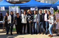 La XII Feria de Asociaciones y ONG destaca la labor de los voluntarios en el Día Internacional del Voluntariado