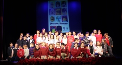 Niños y niñas de Primaria celebran el Día de los Derechos Humanos con la lectura de los artículos de la Declaración Universal en el Teatro Calderón