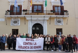Motril condena el asesinato de una mujer en Guadix