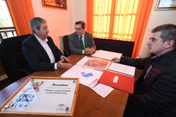 Diputación destina cerca de 190.000 euros para la mejora de servicios en la calle Escuelas de Benalúa