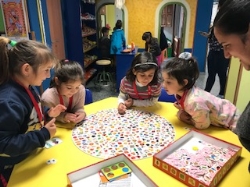 Servicios Sociales pone en marcha un programa de visitas de escolares del CEIP San Antonio a la Ludoteca Cachivaches
