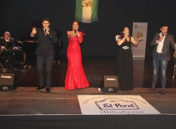 Almuñécar rindió homenaje a la Copla con cuatro destacados participantes del programa televisivo “Se llama Copla”