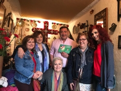 Gran ambiente en la festividad de las cruces de Órgiva