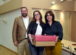 Cerca  de un centenar de centros educativos de la provincia participa en el proyecto “Leo en Violeta”