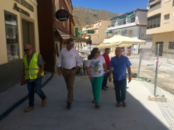 Las obras la Avenida Andalucía  de Albuñol, avanzan a buen ritmo.