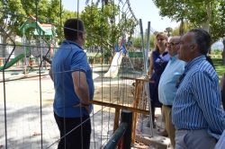 El PP critica que el gobierno de la Diputación y el Ayuntamiento cierre los parques infantiles en verano, cuando más afluencia de público hay