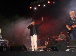 Danza Invisible y Blues Band de Granada pusieron el broche final al Festival de Noches en el Castillo de La Herradura con grandes actuaciones