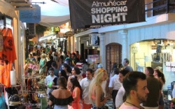 Almuñécar animará ese sábado su comercio con la celebración de la segunda Shopping Night